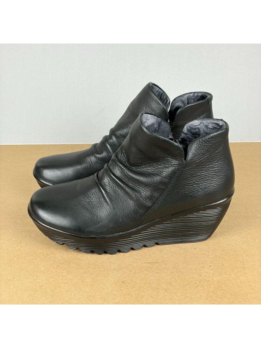 Skechers Parallel Universe Wedge Heel Ankle Boots Womens 8 Black Leather Zip